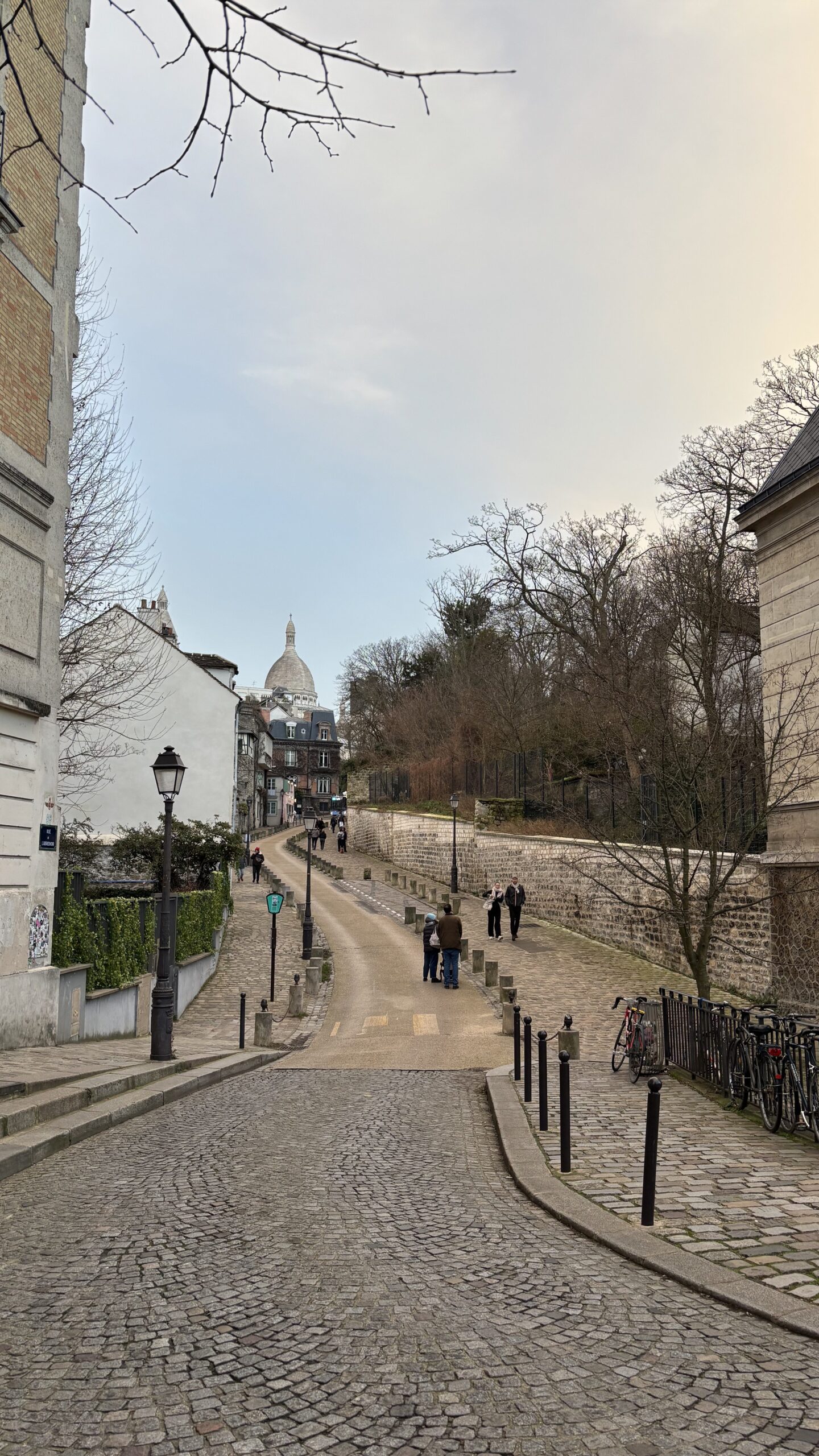 MONTMARTRE TIPS – de lekkerste koffietentjes, fotoautomaat, restaurants en fotogenieke plekken in Montmartre